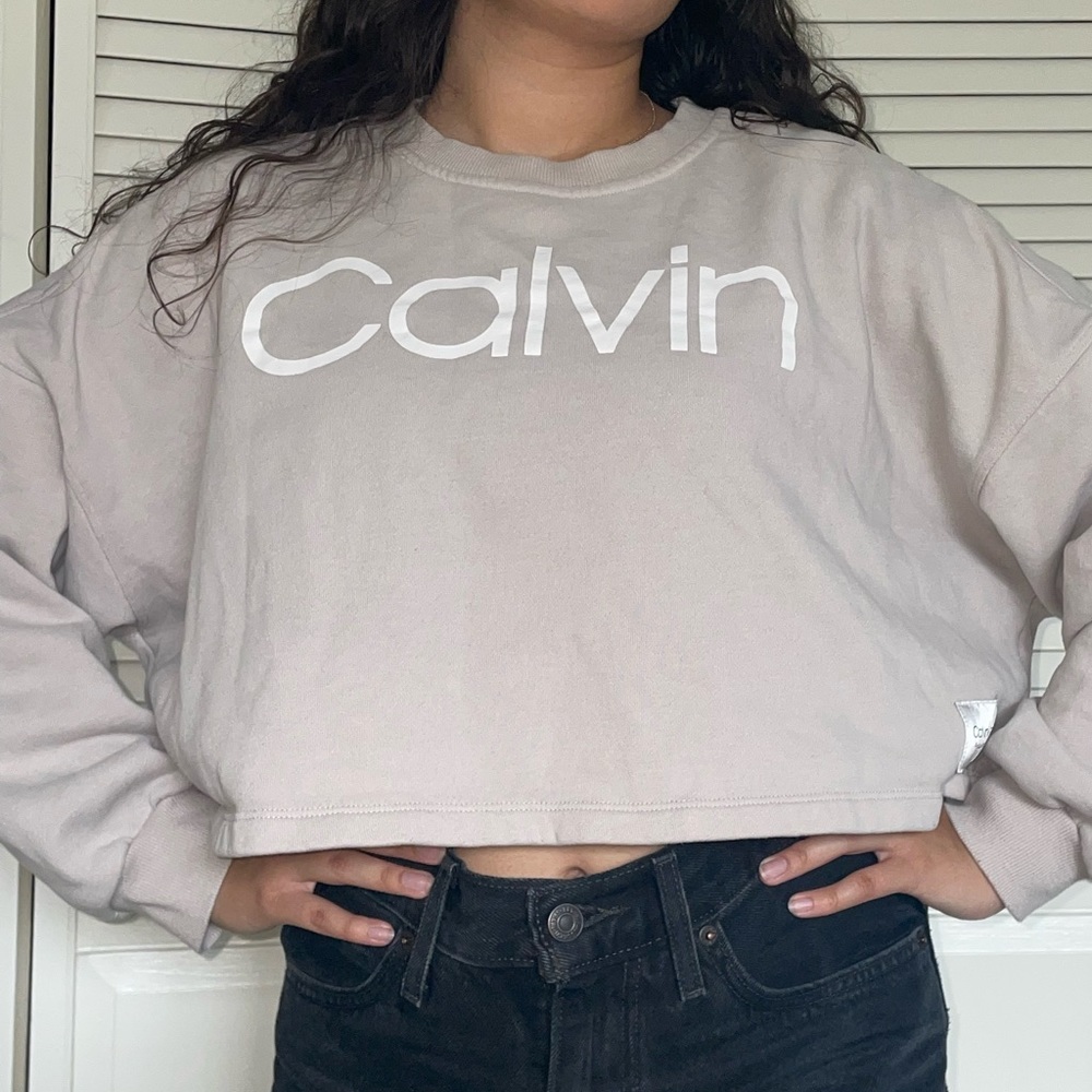 Calvin Klein Women’s Cropped Crewneck
